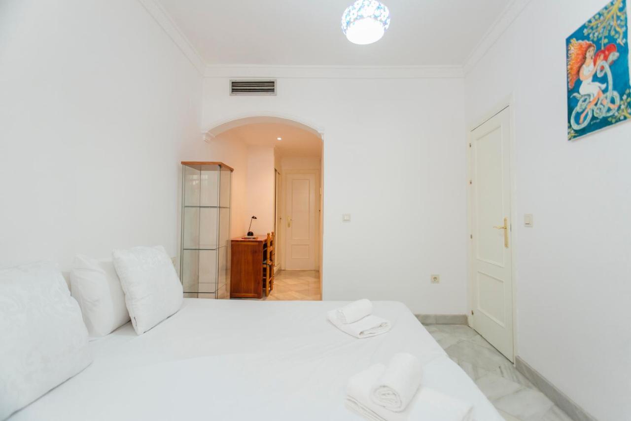 Cozy And Bright- 1Bd 1Bth - La Alfalfa Sevilla Exterior foto