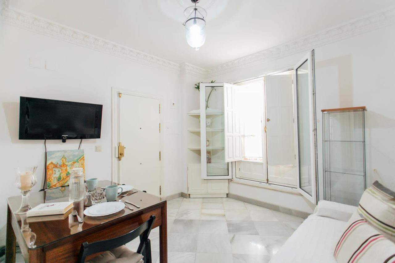 Cozy And Bright- 1Bd 1Bth - La Alfalfa Sevilla Exterior foto